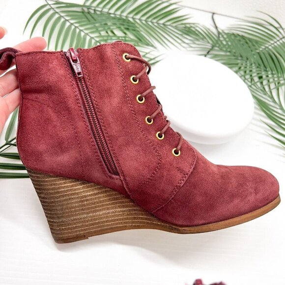Diba Women's Blake Burgundy Suede Leather Lace Up Wedge Booties Size 10 NWOB - Picture 11 of 12